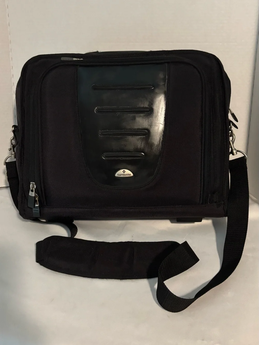 Samsonite Black Men’s Top Load Laptop Briefcase with Shoulder Strap Padded